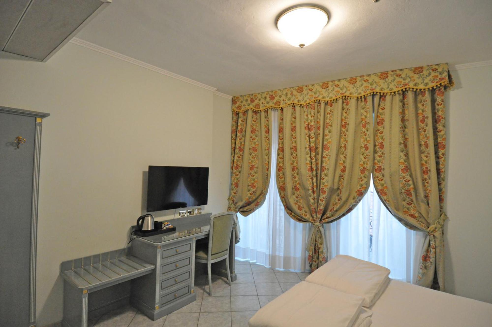 Moderno Hotel Stresa