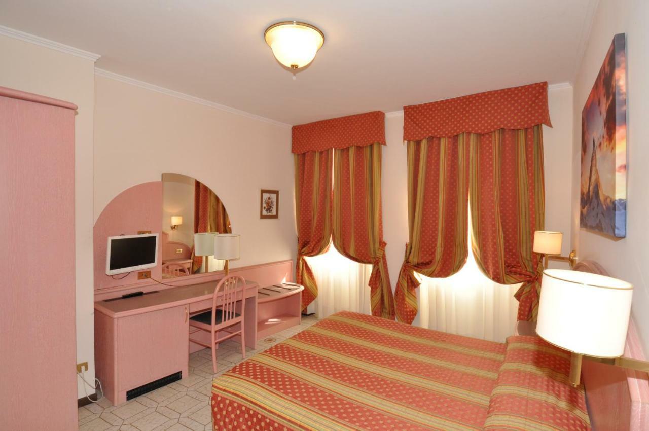 Hotel Moderno Stresa
