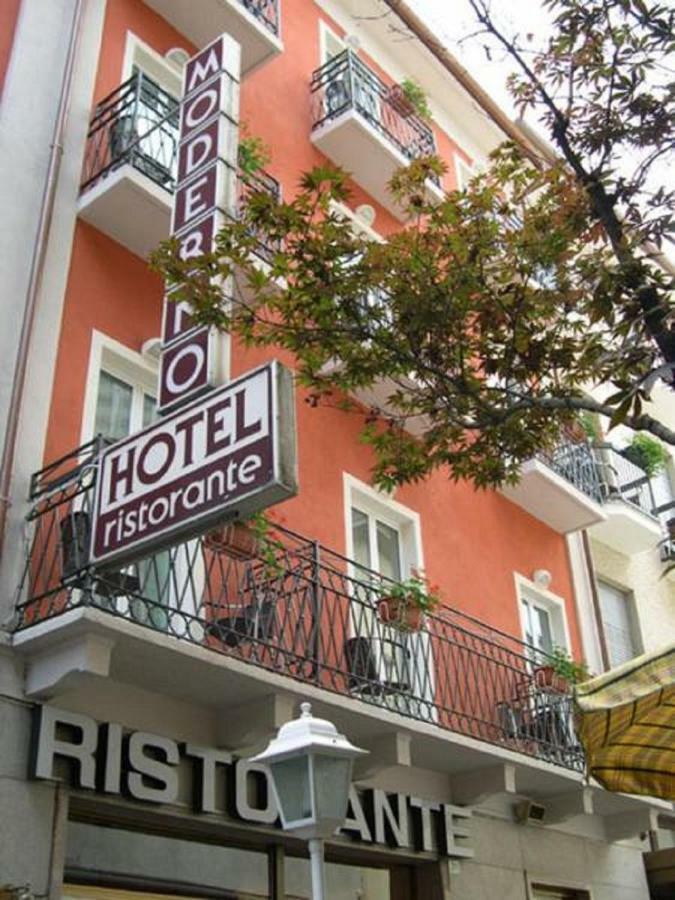 Moderno Hotel