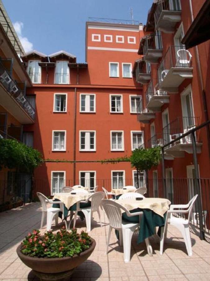 Moderno - Cavour 30tre